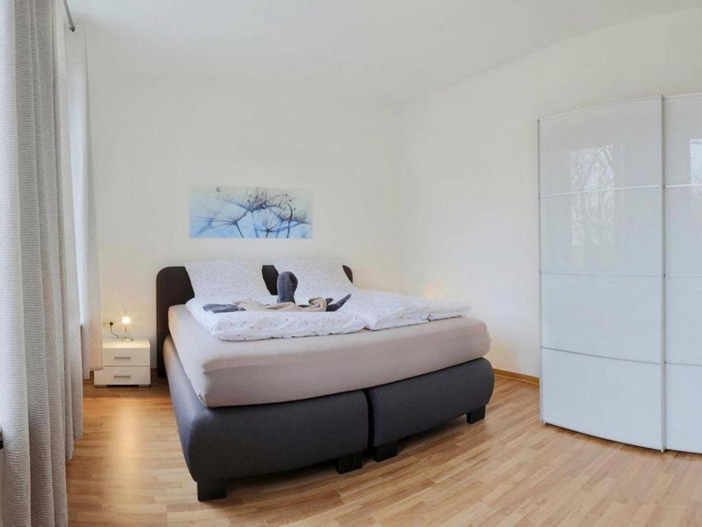 Ferienwohnung Leuchtfeuer - Hof Sinswuerden Бутьядинген Экстерьер фото